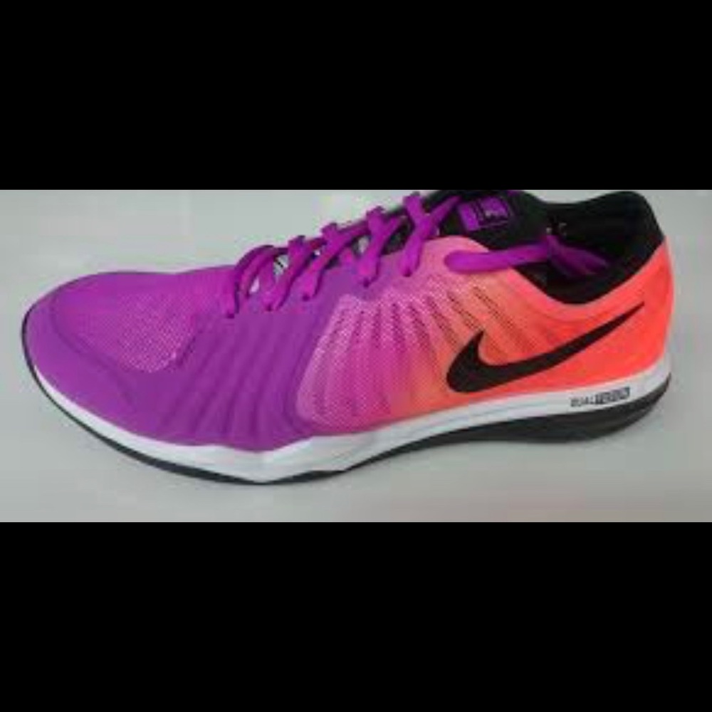 Women’s NIKE DF TR4 ‼️